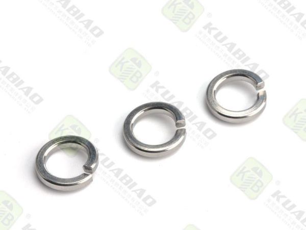 光伏夾具螺絲材質(zhì)要求標(biāo)準(zhǔn)(光伏發(fā)電用的螺絲型號(hào))