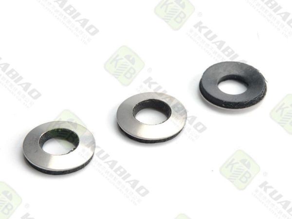 復(fù)合頂用多大螺絲合適(現(xiàn)場復(fù)合頂板的安裝視頻)