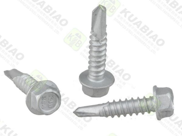 光伏組件的螺絲型號(hào)(光伏發(fā)電用的螺絲型號(hào))